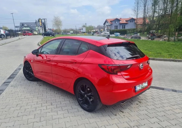 Opel Astra cena 69900 przebieg: 130000, rok produkcji 2018 z Wieliczka małe 232